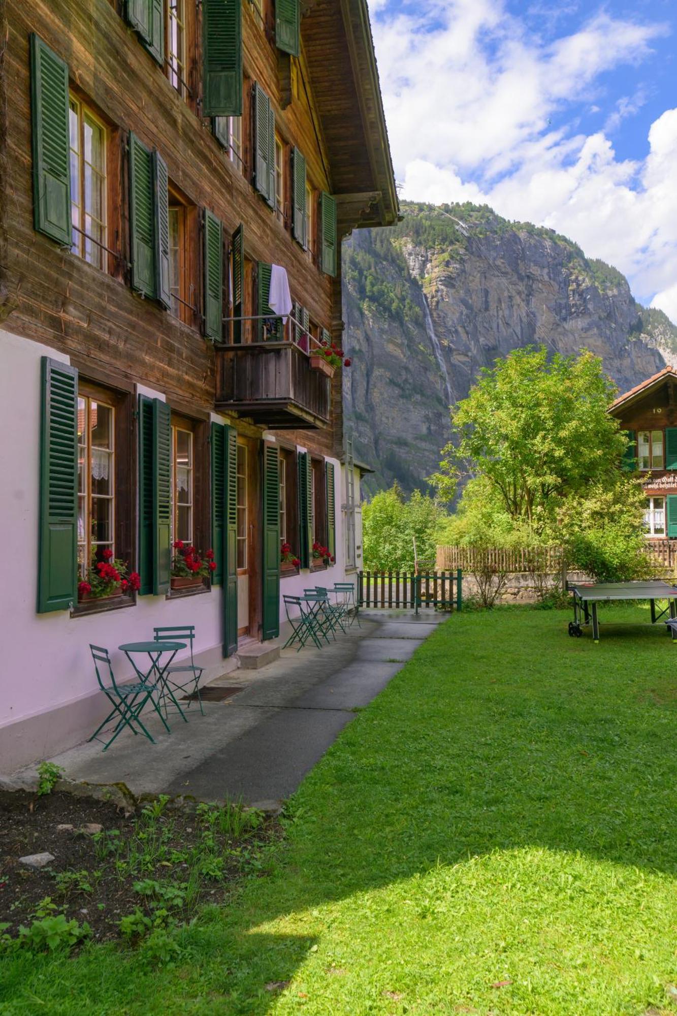 Alpenhof Mountain Lodge Stechelberg Exterior photo